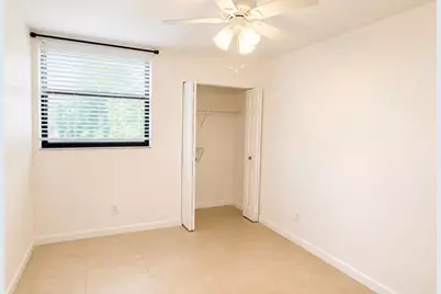 115 Lake Emerald Drive #210, Oakland Park, FL 33309 - Photo 12
