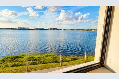 115 Lake Emerald Drive #210, Oakland Park, FL 33309 - Photo 18