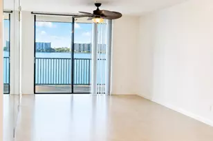 115 Lake Emerald Dr, Oakland Park, FL 33309 - Photo 4