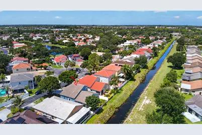 243 Wedgewood Circle, Greenacres, FL 33463 - Photo 46