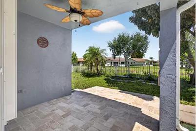 243 Wedgewood Circle, Greenacres, FL 33463 - Photo 42