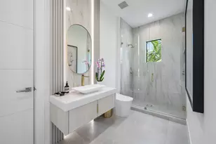 400 NE 4th St, Boca Raton, FL 33432 - Photo 24