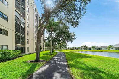 7290 Kinghurst Drive #106, Delray Beach, FL 33446 - Photo 34