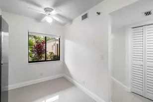 7290 Kinghurst Dr, Delray Beach, FL 33446 - Photo 16