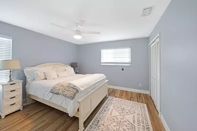 980 Delray Lakes Drive, Delray Beach, FL 33444 - Photo 16