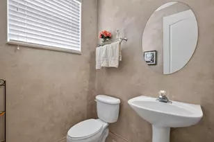 7067 Veneto Dr, Boynton Beach, FL 33437 - Photo 8