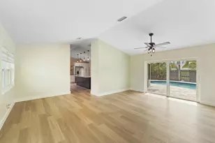 1127 NW 9th St, Boynton Beach, FL 33426 - Photo 8