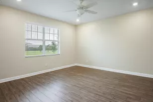 1217 Haywagon Trl, Loxahatchee, FL 33470 - Photo 14