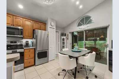 1201 NW Lombardy Drive, Port Saint Lucie, FL 34986 - Photo 12