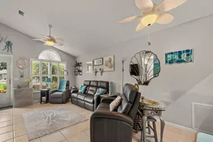 1201 NW Lombardy Dr, Port Saint Lucie, FL 34986 - Photo 8
