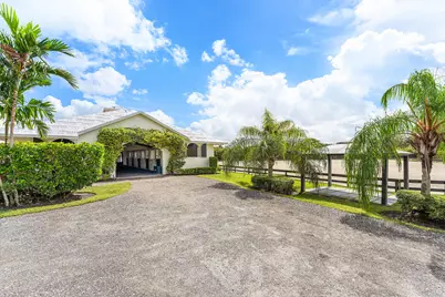 14155 Equestrian Way, Wellington, FL 33414 - Photo 2