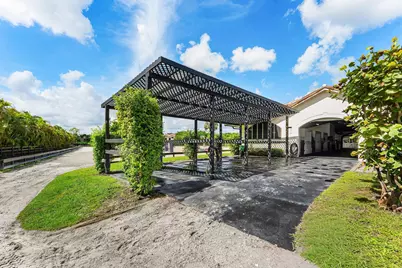14155 Equestrian Way, Wellington, FL 33414 - Photo 10