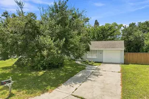 484 SW Eastport Cir, Port Saint Lucie, FL 34953 - Photo 28