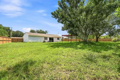 484 SW Eastport Circle, Port Saint Lucie, FL 34953 - Photo 30