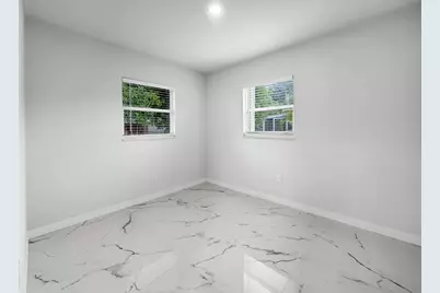 2030 NE 1st Lane, Boynton Beach, FL 33435 - Photo 22