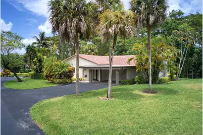 21195 Juego Circle #16-A, Boca Raton, FL 33433 - Photo 1