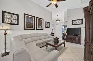 382 NW Springview Loop, Port Saint Lucie, FL 34986 - Photo 6
