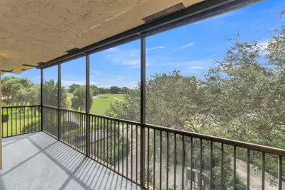 200 Jacaranda Country Club Drive #3C, Plantation, FL 33324 - Photo 10