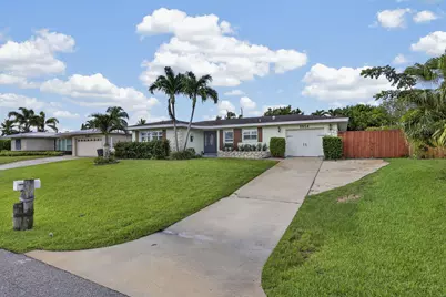3854 Buttercup Circle S, Palm Beach Gardens, FL 33410 - Photo 2