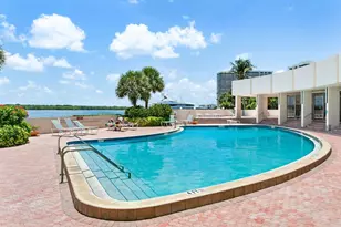 130 Lakeshore Dr, North Palm Beach, FL 33408 - Photo 6