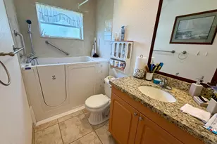 6875 NW 17th Ct, Margate, FL 33063 - Photo 8