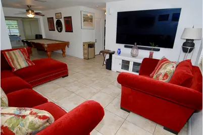 6875 NW 17th Court, Margate, FL 33063 - Photo 6