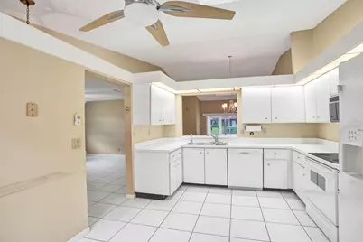 6394 Pointe Pleasant Circle, Delray Beach, FL 33484 - Photo 12