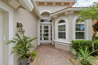 9148 Short Chip Circle, Port Saint Lucie, FL 34986 - Photo 4