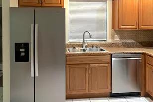 3692 NW 95th Terrace, Sunrise, FL 33351 - Photo 4