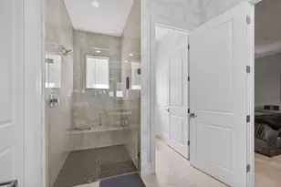 1026 Faulkner Ter, Palm Beach Gardens, FL 33418 - Photo 44
