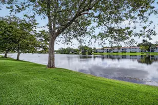 921 NW 122nd Terrace, Pembroke Pines, FL 33026 - Photo 32
