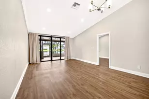 921 NW 122nd Terrace, Pembroke Pines, FL 33026 - Photo 14