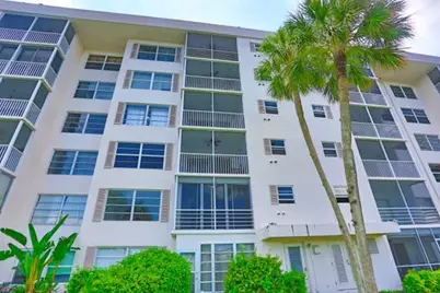 2801 N Palm Aire Drive #405, Pompano Beach, FL 33069 - Photo 6