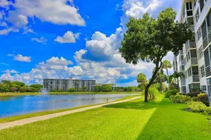 2801 N Palm Aire Dr, Pompano Beach, FL 33069 - Photo 42