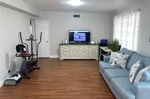 5813 NW 18th Ct, Margate, FL 33063 - Photo 4