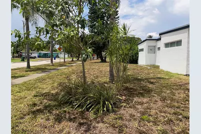 5813 NW 18th Court, Margate, FL 33063 - Photo 26
