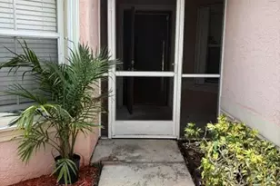 10632 Lake Shore Dr, Wellington, FL 33414 - Photo 2
