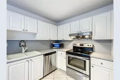 531 N Ocean Boulevard #1207, Pompano Beach, FL 33062 - Photo 6