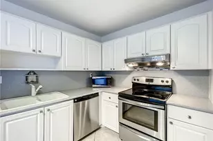 531 N Ocean Blvd, Pompano Beach, FL 33062 - Photo 6