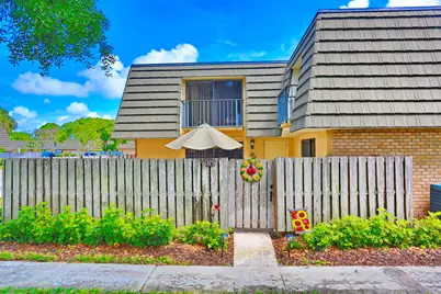 325 3rd Way, West Palm Beach, FL 33407 - Photo 4