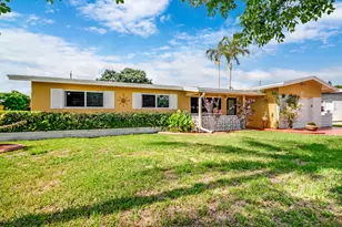 6760 SW 11th St, Pembroke Pines, FL 33023 - Photo 1
