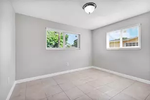 6760 SW 11th St, Pembroke Pines, FL 33023 - Photo 18