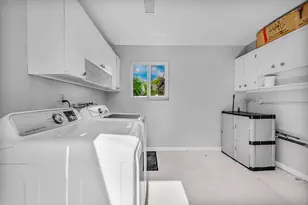 6760 SW 11th St, Pembroke Pines, FL 33023 - Photo 28