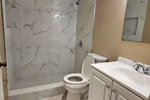 300 Village Green Cir S, Palm Springs, FL 33461 - Photo 4