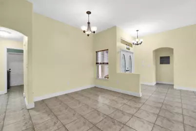 2325 NW 186th Avenue, Pembroke Pines, FL 33029 - Photo 14
