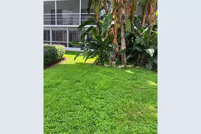 200 Waterway Drive S #105, Lantana, FL 33462 - Photo 4