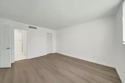6001 NW 61st Avenue #112, Tamarac, FL 33319 - Photo 12