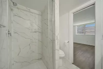 6001 NW 61st Avenue #112, Tamarac, FL 33319 - Photo 8