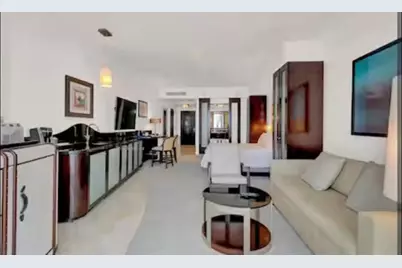 4391 Collins Avenue #1913, Miami Beach, FL 33140 - Photo 6