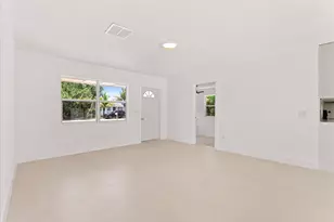 3856 Corrigan Ct, Lake Worth Beach, FL 33461 - Photo 6